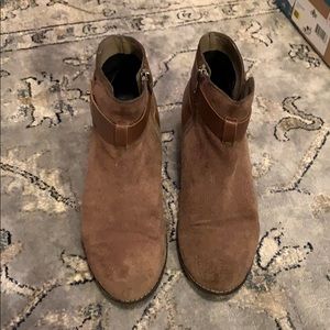 Dolce Vita Jaxen Taupe Suede booties for sale!